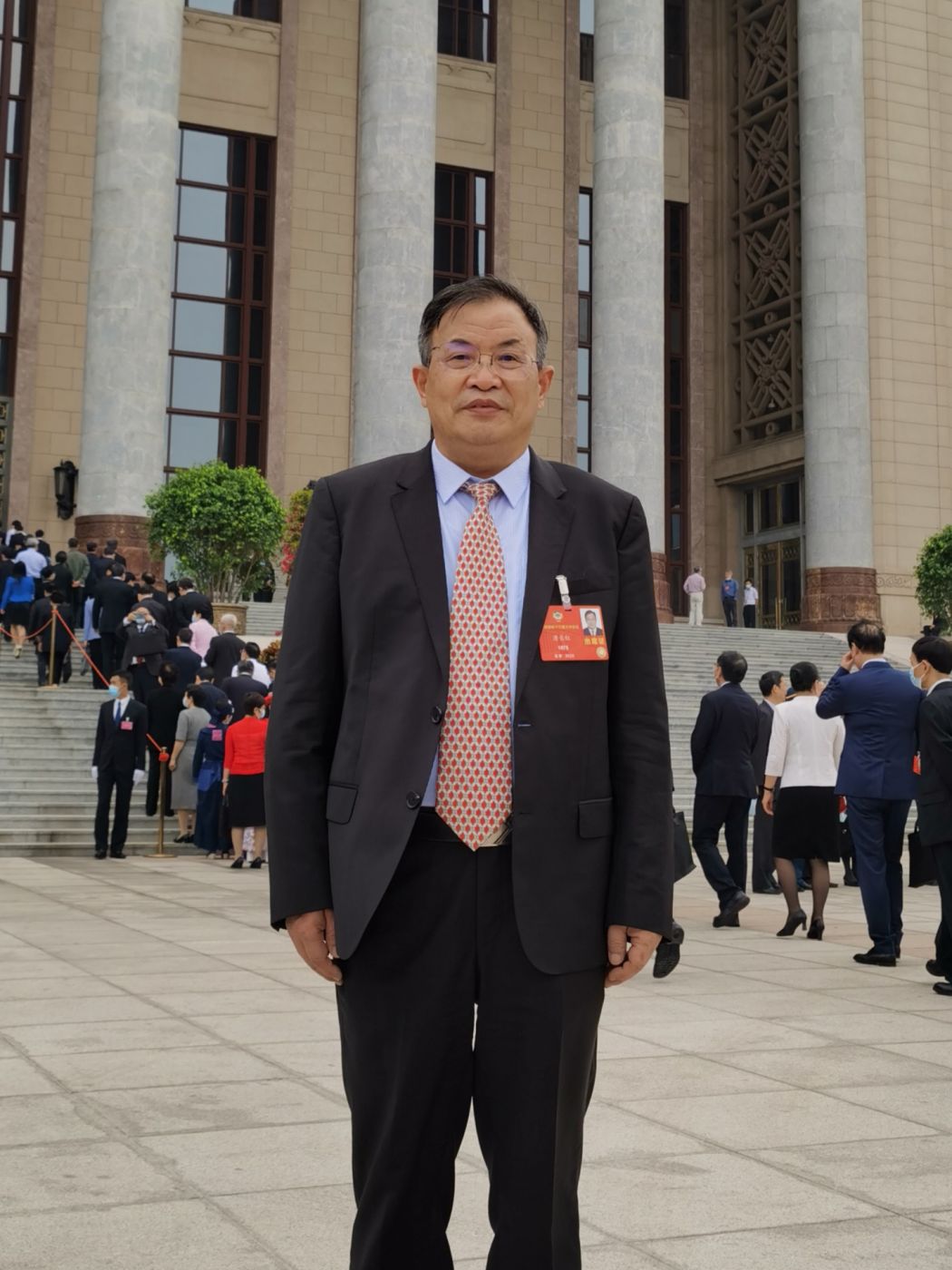 4.全国政协委员、中国工程院院士、米兰体育·网站登陆入口-米兰online(中国)
工业首席技术专家唐长红 4.全国政协委员、中国工程院院士、米兰体育·网站登陆入口-米兰online(中国)
工业首席技术专家唐长红