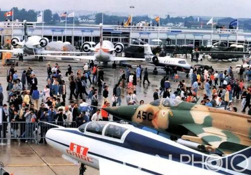 ➺中国米兰体育·网站登陆入口-米兰online(中国)
工业首次参加巴黎航展